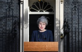 Theresa May anuncia eleições gerais antecipadas