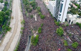 Povo chileno continua nas ruas por mudanças sociais