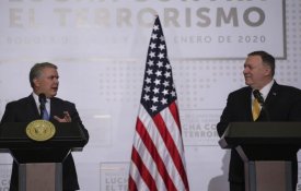 Duque e Pompeo insistem no ataque à Venezuela