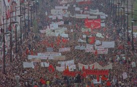 As Armas e o Povo: ontem como hoje