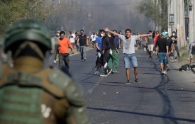 Centenas protestam em Santiago do Chile contra a fome