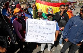 Protestos em Cochabamba contra detenção de jovens dirigentes bolivianos