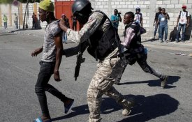 Oposição nomeia «presidente de transição» entre protestos e detenções no Haiti