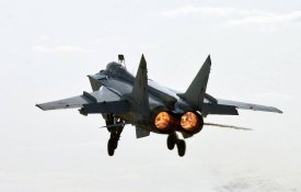 Força aérea russa escoltou avião militar norueguês sobre Mar de Barents