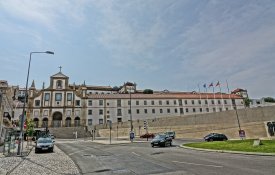 Dar o dito por não dito no Convento de São Francisco