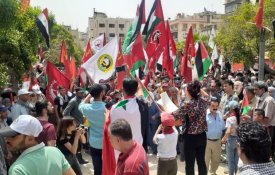 Protestos contra as sanções e o bloqueio impostos à Síria