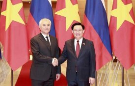 Vietname e Rússia aprofundam cooperação e associação estratégica