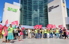 Trabalhadores da SAMSIC conquistam horários de trabalho dignos