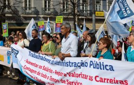 Função pública sai à rua para parar o empobrecimento