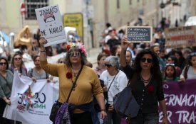 Mulheres: «com a nossa força e determinação, recusamos voltar atrás!»