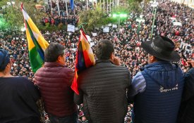 Governo boliviano garante controlo das Forças Armadas após intentona