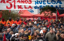  Greve e mobilização no Uruguai para assinalar 51 anos da resistência ao golpe