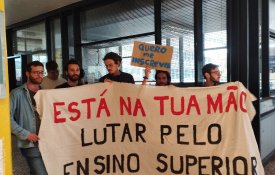  Estudantes da FCUL contra a suspensão unilateral de um mestrado