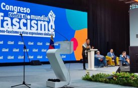  O fascismo «atenta contra a humanidade», afirma-se em Caracas