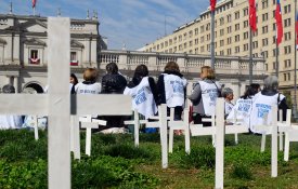  Professores chilenos reclamam a Boric o pagamento da «dívida histórica»