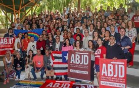 Luta contra o fascismo é tema de encontro internacional de juristas no Brasil