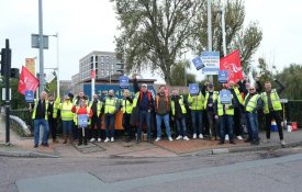 Mais de mil trabalhadores da Ford em greve esta semana no Reino Unido