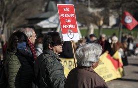 Aumento das pensões: quem tem menos recebe menos