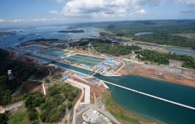 China apoia e respeita a soberania do Panamá sobre o canal