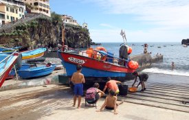 Governo Regional da Madeira acusado de «burlar» armadores e pescadores