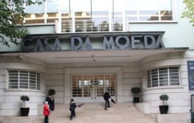 Greve a decorrer na Casa da Moeda por aumentos salariais