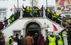 União de Freguesias da Charneca da Caparica não respeita decisão do tribunal