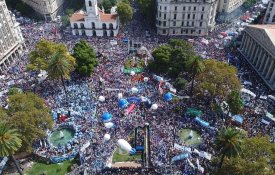 Docentes argentinos realizam greve de 48 horas por melhores salários