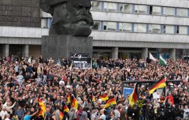 Polícia sob suspeita de alimentar protestos fascistas em Chemnitz