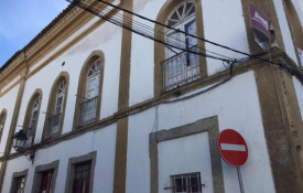 Quem quer comprar o Teatro de Portalegre?