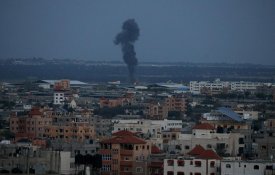 Forças israelitas voltam a bombardear a Faixa de Gaza