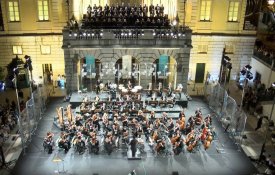 Música, teatro e dança saem à rua