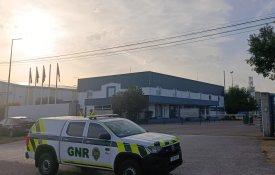 Ao patronato tremem-lhe as pernas: Corticeira Amorim impede actividade sindical