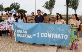 Pelo direito ao trabalho