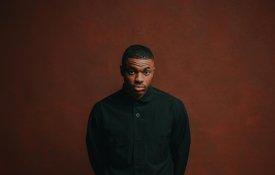 Vince Staples pinta o retrato político americano com pinceladas de rap e punk
