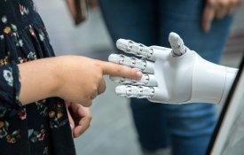 Inteligência Artificial, potencialidades contra banalização e normalização