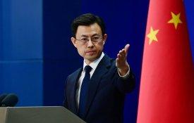 China insta EUA a não difamar relações com Cuba