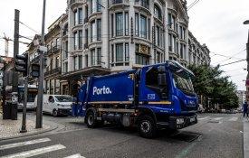 Trabalhador da Câmara do Porto dorme no carro por não conseguir suportar uma renda