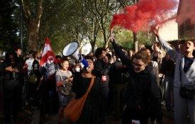 Irreverência juvenil francesa munida pela razão de uma luta corajosa