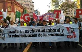 Trabalhadores peruanos mobilizaram-se contra reforma laboral «neo-esclavagista»