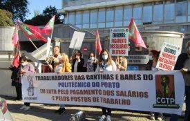 Têm salários em atraso e falta-lhes o apoio da Segurança Social