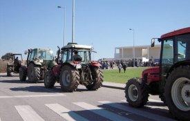 Agricultores de Aveiro realizaram marcha de tractores 
