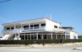 Ilegalidade é prato do dia: restaurante em Olhão fecha e não avisa os trabalhadores 