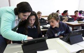 Professores de técnicas especiais e do ensino artístico contra a discriminação