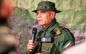 Aviões de guerra dos EUA junto à costa venezuelana são «ameaça directa»
