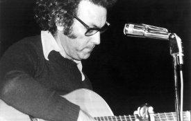 Abril, o mês da liberdade. E do livro e da música…