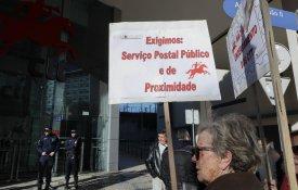 Greve exige reversão da privatização