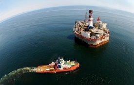 Recursos petrolíferos brasileiros continuam a ser entregues ao capital estrangeiro