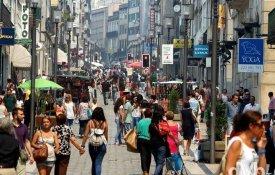 Taxa de desemprego continua a descer