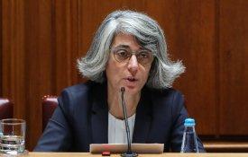 Ministra não responde às exigências de «1% para a Cultura» e combate à precariedade
