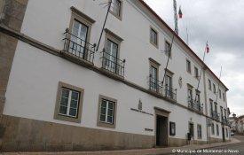 Câmara de Montemor-o-Novo exige reposição de serviços públicos
